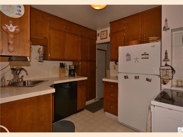1320 N 19th Ave E, Duluth, MN 55812 photo 2
