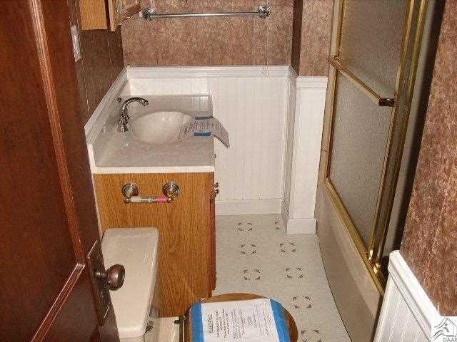 306 W Faribault St, Duluth, MN 55803 photo 8