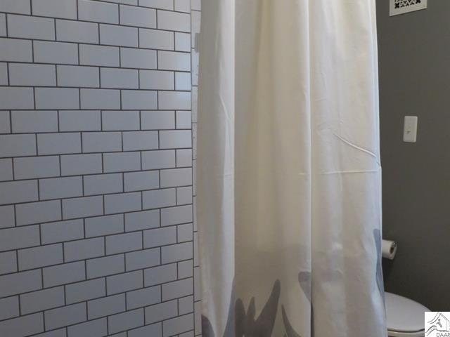 1224 E 10th St, Duluth, MN 55805 photo 9