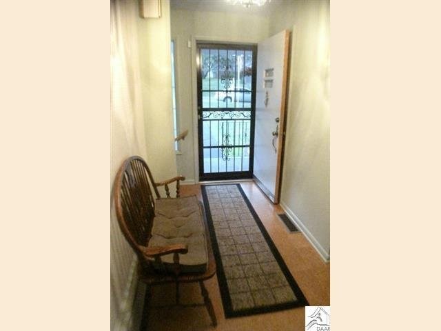 5316 Oakley St, Duluth, MN 55804 photo 2
