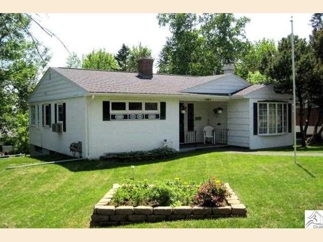 5316 Oakley St, Duluth, MN 55804 photo 1