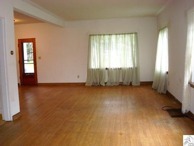 42 1st St, Duluth, MN 55810 photo 3