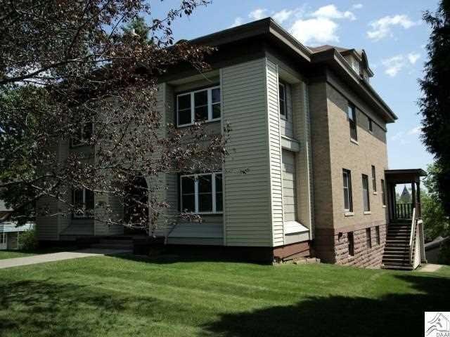 1832 E 2nd St, Duluth, MN 55803 photo 1
