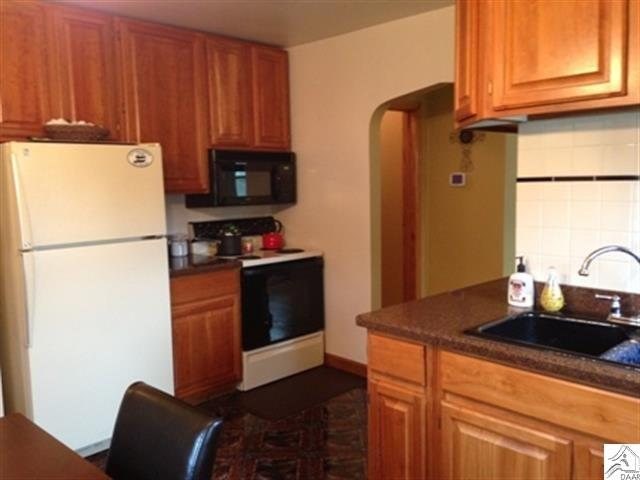 4425 Tioga St, Duluth, MN 55804 photo 2