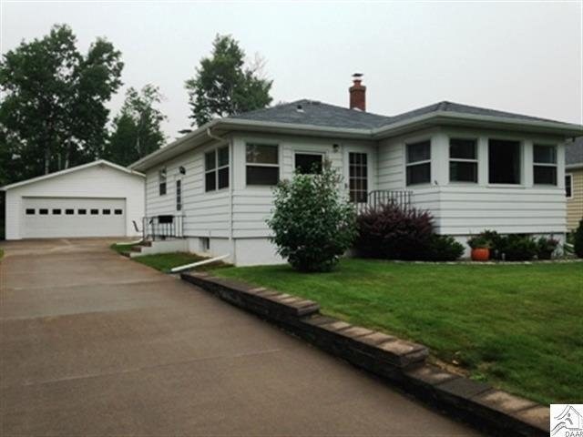 4425 Tioga St, Duluth, MN 55804 photo 1