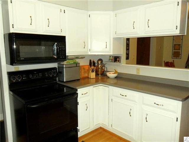 2406 E 8th St, Duluth, MN 55812 photo 2