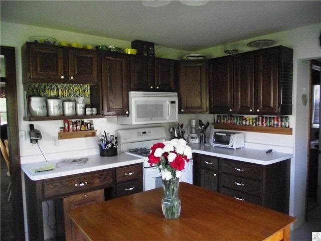 727 5th St, Duluth, MN 55810 photo 2