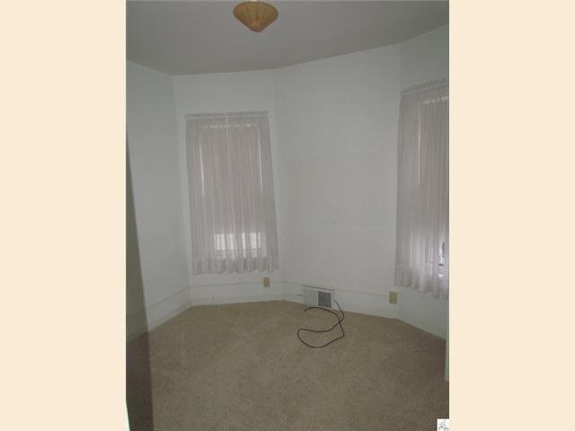 4025 W 5th St, Duluth, MN 55807 photo 6