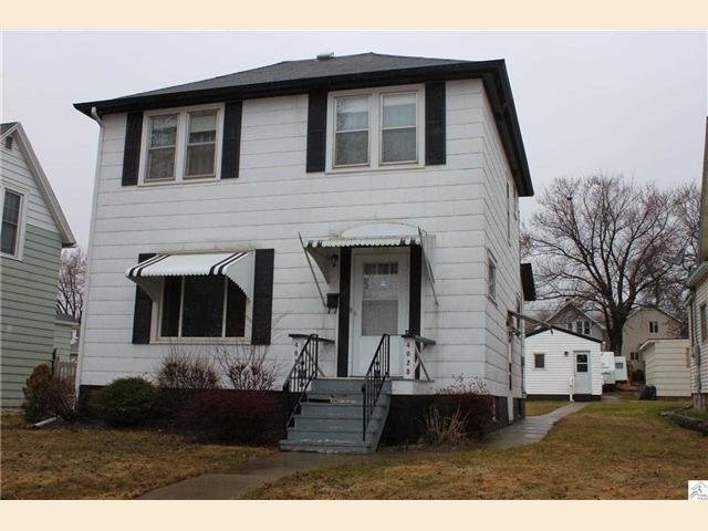 4025 W 5th St, Duluth, MN 55807 photo 1