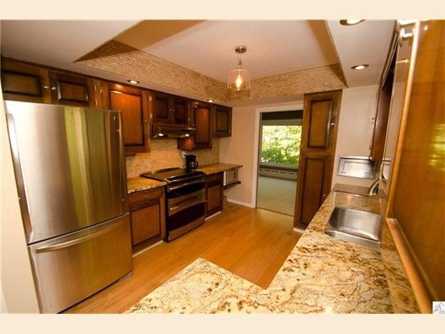 131 4th Ave, Two Harbors, MN 55616 photo 2
