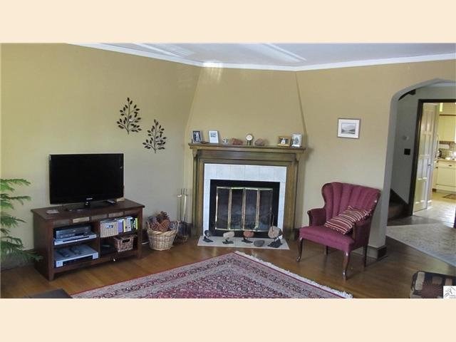 1301 Central Ave, Duluth, MN 55807 photo 3