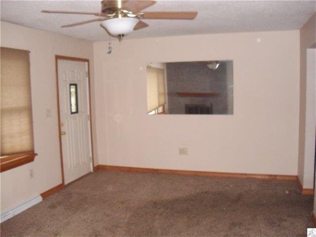 136 5th St, Duluth, MN 55810 photo 4