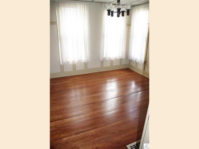 320 S 16th Ave E, Duluth, MN 55812 photo 2