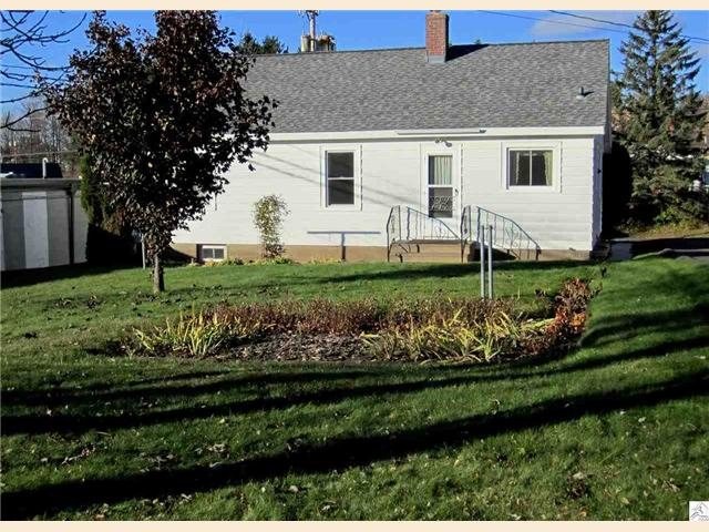 22 E Austin St, Duluth, MN 55803 photo 2