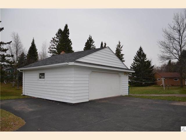 2602 Harvey St, Duluth, MN 55811 photo 12