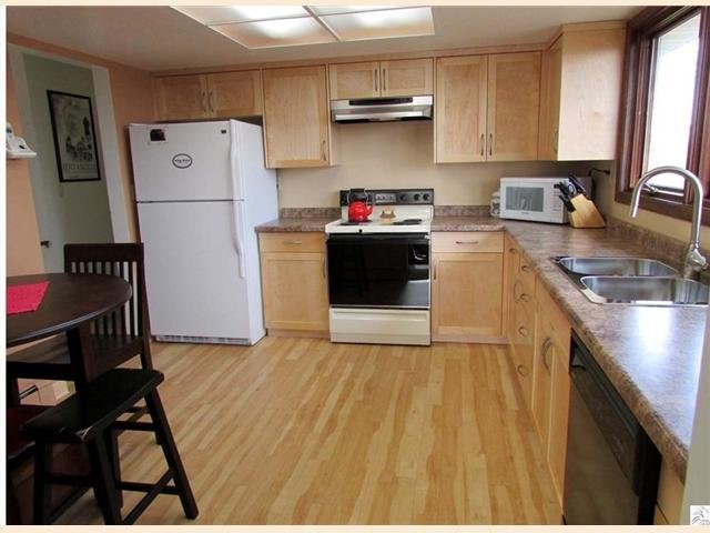 1708 Morningside Ave, Duluth, MN 55803 photo 3
