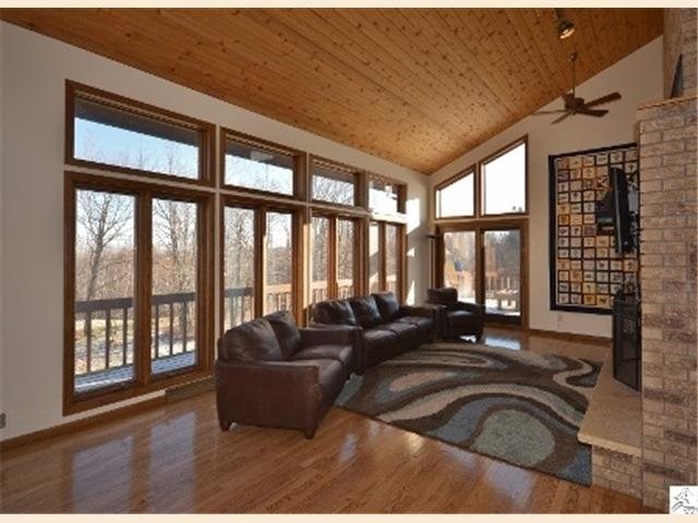 3431 Strand Rd, Duluth, MN 55803 photo 3