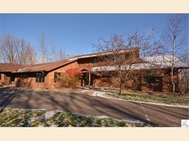 3431 Strand Rd, Duluth, MN 55803 photo 1
