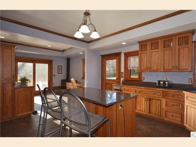 3531 E 1st St, Duluth, MN 55804 photo 4