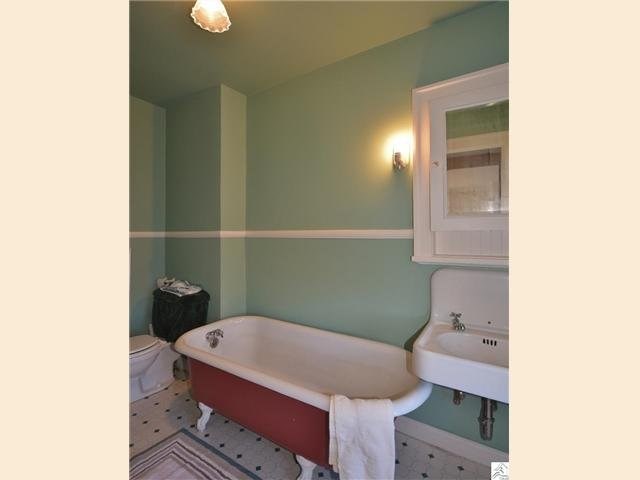3531 E 1st St, Duluth, MN 55804 photo 13
