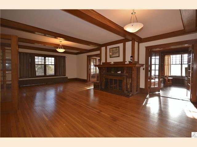 3531 E 1st St, Duluth, MN 55804 photo 2