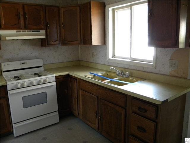 2719 W 9th St, Duluth, MN 55806 photo 4