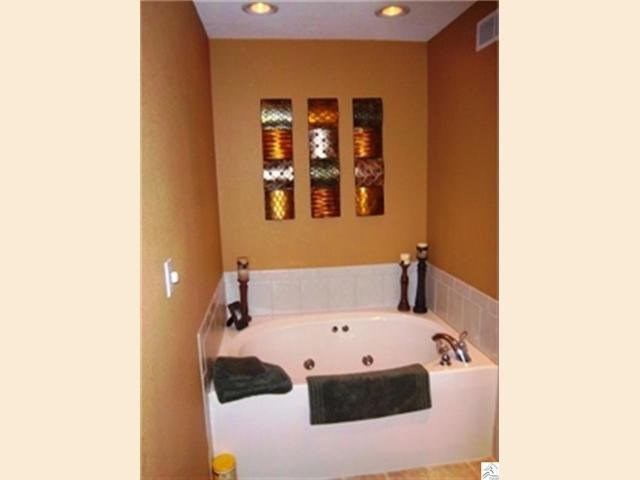 1504 Coachlight Cr, Duluth, MN 55810 photo 9