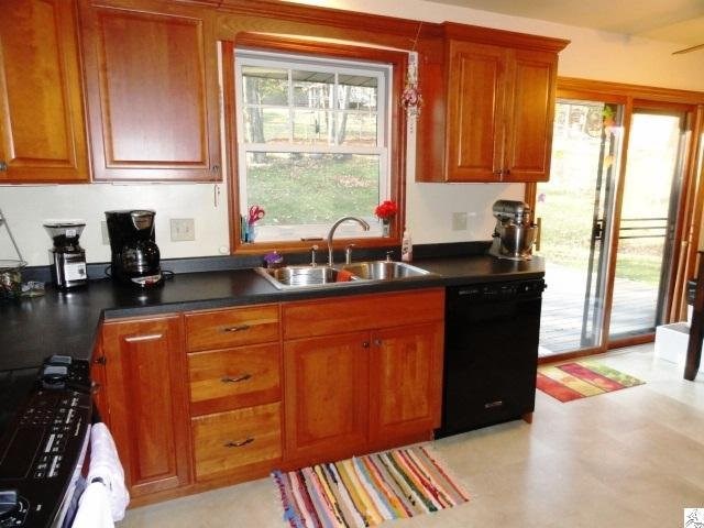 1307 Brainerd Ave, Duluth, MN 55811 photo 4