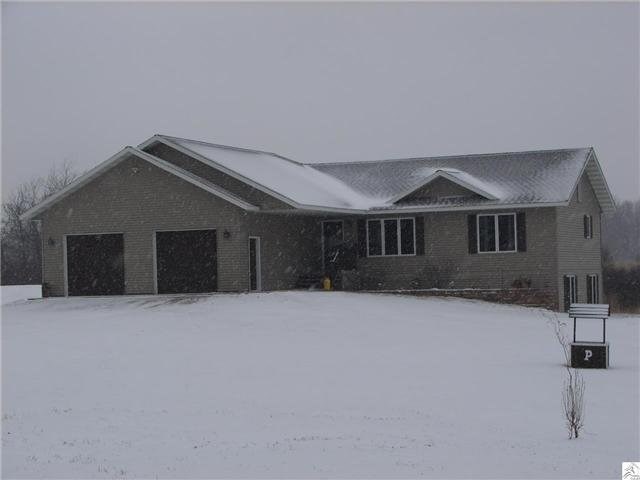 3993 Sangstrom Rd, Duluth, MN 55811 photo 1