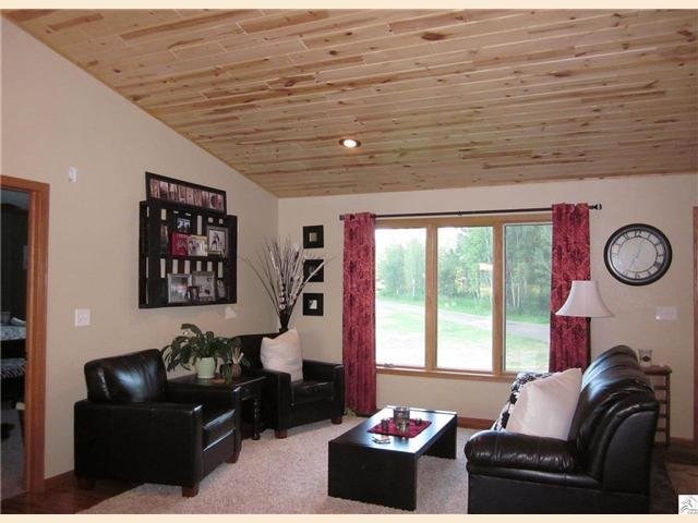 3993 Sangstrom Rd, Duluth, MN 55811 photo 4