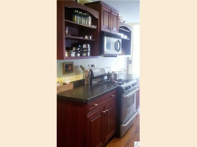 203 E Gilead St, Duluth, MN 55811 photo 4