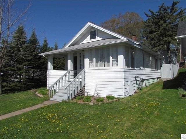 2517 Jefferson St, Duluth, MN 55812 photo 1