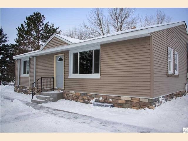 303 E Mccuen St, Duluth, MN 55808 photo 1