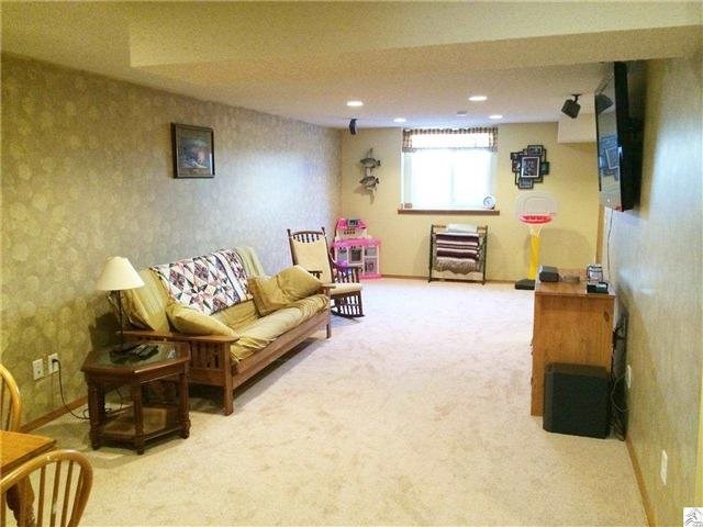2619 Lauren Rd, Duluth, MN 55804 photo 12