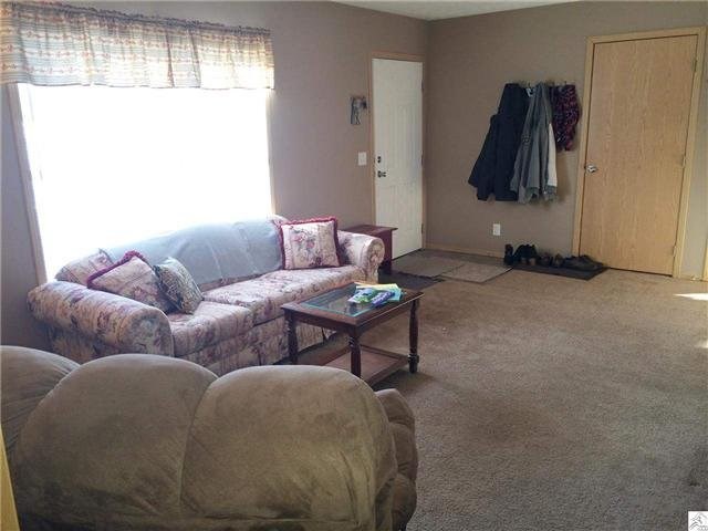 2619 Lauren Rd, Duluth, MN 55804 photo 3