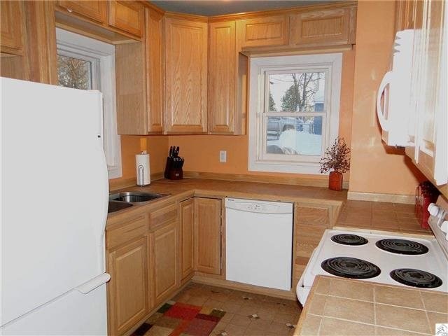 52 E Faribault St, Duluth, MN 55803 photo 5