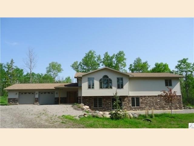3335 Medin Rd, Duluth, MN 55804 photo 1
