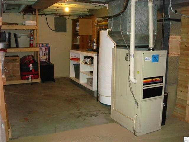 3512 W 2nd St, Duluth, MN 55807 photo 13