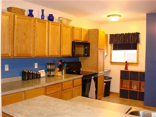 3512 W 2nd St, Duluth, MN 55807 photo 2