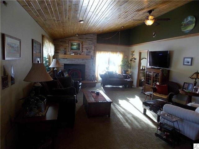 2067 Englund Rd, Duluth, MN 55804 photo 4