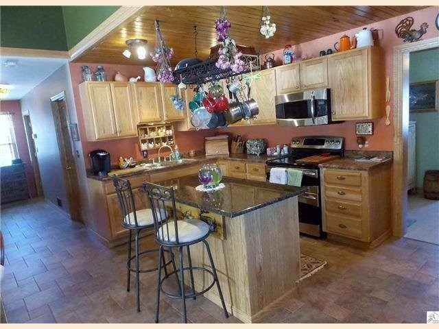 2067 Englund Rd, Duluth, MN 55804 photo 3