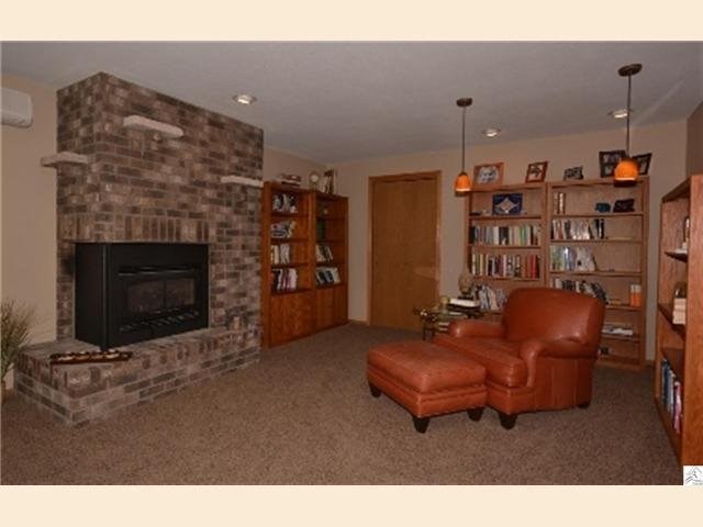 1512 Cliff Ave, Duluth, MN 55811 photo 6