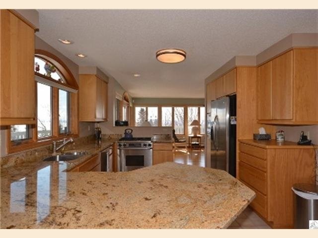 1512 Cliff Ave, Duluth, MN 55811 photo 2