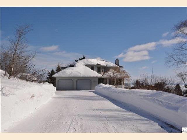 1512 Cliff Ave, Duluth, MN 55811 photo 1