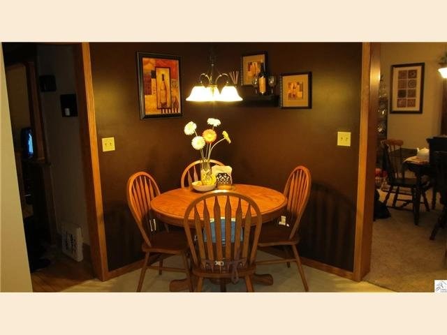 5815 W 8th St, Duluth, MN 55807 photo 4