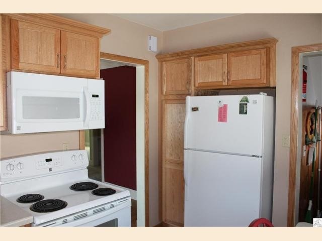 909 N 49th Ave E, Duluth, MN 55804 photo 3