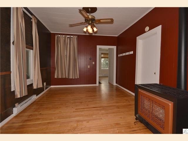 402 6th St, Duluth, MN 55810 photo 6