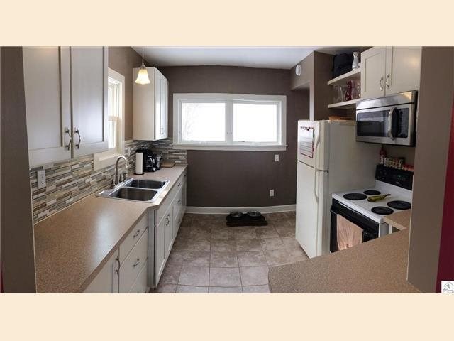 631 E Skyline Pkwy, Duluth, MN 55805 photo 6