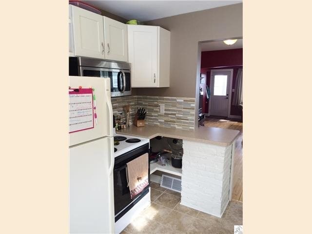631 E Skyline Pkwy, Duluth, MN 55805 photo 7