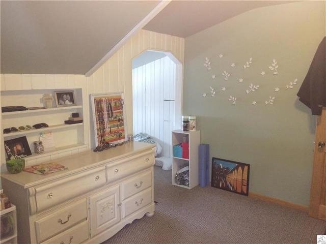 631 E Skyline Pkwy, Duluth, MN 55805 photo 11